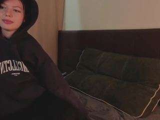 erosyne Live Webcam on CamSoda