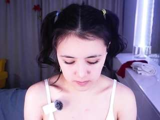 gladismoc's CamSoda show and profile