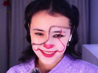 gladismoc's CamSoda show and profile