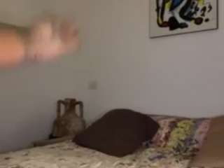 Live webcam model hopefrench on Soda Cams