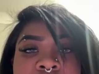 Live webcam model hopefrench on Soda Cams