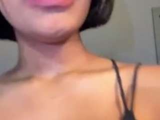 Live webcam model hopefrench on Soda Cams