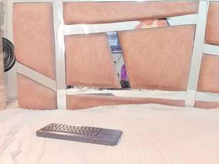 Kendall-Grace live webcam show