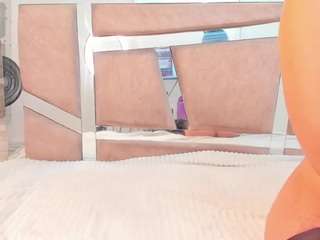 Kendall-Grace live webcam show