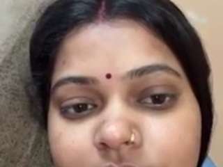 rajbeuty57 Live Webcam on CamSoda