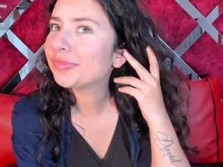 chrisstinfoxx Live Webcam on CamSoda