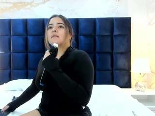 evelin-mason live webcam show