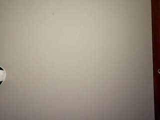 Live webcam model faithcosme on Soda Cams