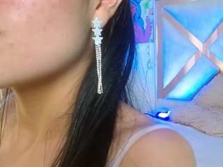 Live webcam model madissonrousecs on Soda Cams