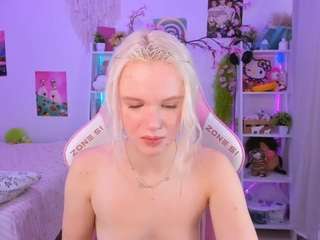 mia-wave live webcam show
