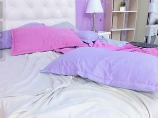 Live webcam model rousse-millers on Soda Cams