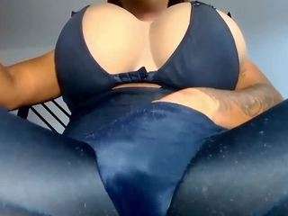 valentinabigcock