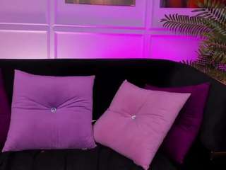Avacassidy's cam show statistics and live stream