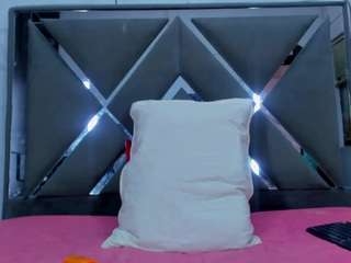 chicotibusex Sex Cam Show