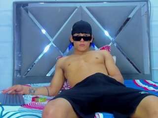 chicotibusex Sex Cam Show