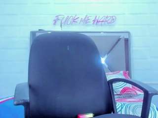 DAVID live webcam show