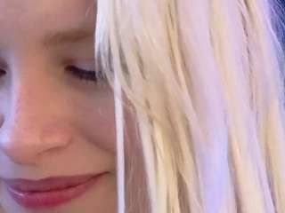 Naomi-Demio