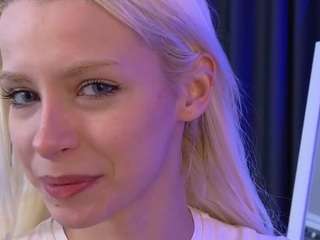 naomi-demio
