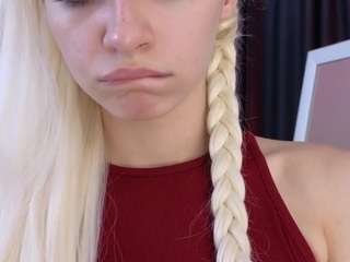 Naomi-Demio live webcam show