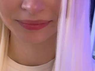 Naomi-Demio