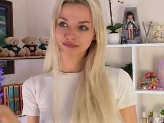 Naomi-Demio