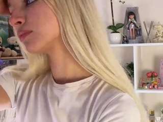 Naomi-Demio