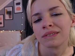 naomi-demio