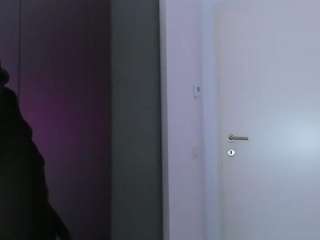 babybluesin's CamSoda show and profile