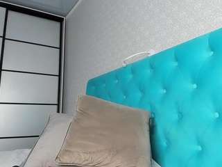 NaughtyBlondeX