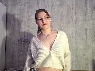 addiemccarr Live Webcam on CamSoda