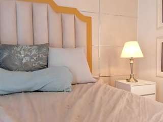 crystalrosee1 webcam