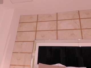 crystalrosee1