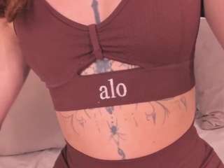 crystalrosee1 live webcam show