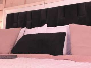 crystalrosee1 live cam preview