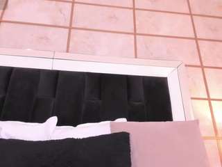 crystalrosee1 live cam preview