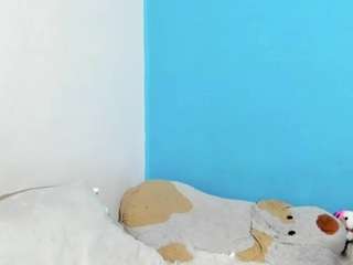 emily22swan Live Webcam on CamSoda