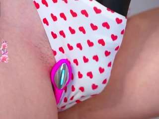 janschwartzenbur's CamSoda show and profile