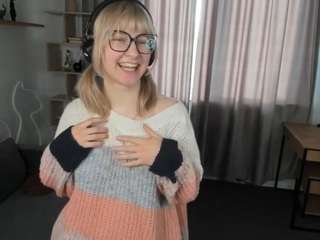 kennethllarena Live Webcam on CamSoda