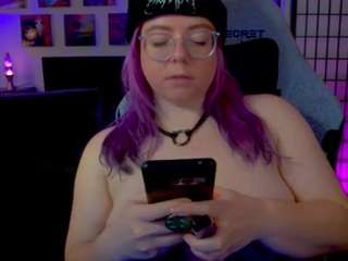 kiraspitqueen webcam