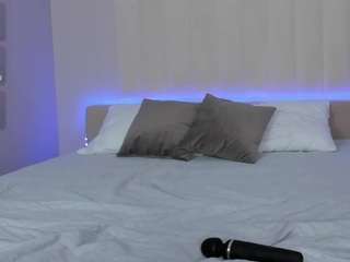 lirarevery live cam profile