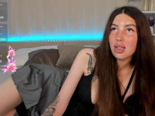 lirarevery live webcam show