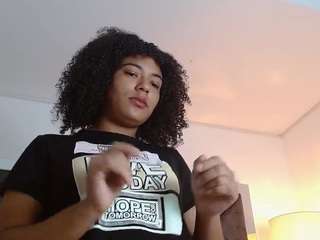 lunaacurly from CamSoda is Freechat