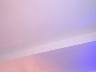 lunaacurly's CamSoda show and profile