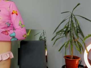 manijuana Live Webcam on CamSoda