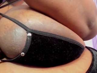 Renatafoxter1 live webcam show