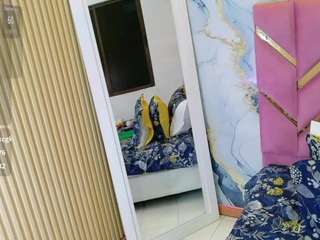 Live cam show with Rizantella