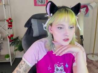 roziett-bellee Live Webcam on CamSoda
