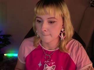 le modèle roziett-bellee est en webcam porno dans un show sur le site camsoda, il possède les tags suivants: ahegao,sex toys,horny,hot,lush,naked,nature,neon hair,no drinking,orgasm,pussyplay,sexy,goth,small ass,spank,striptease,student,tattoos,tease,teen (18+)