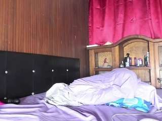 sapphire-gold webcam