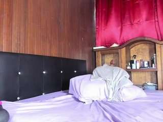 sapphire-gold webcam